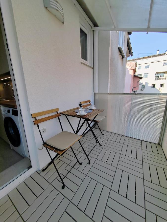 S15 Free Parking Apartman *