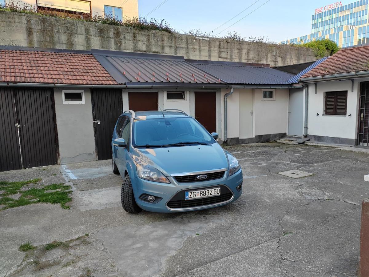 S15 Free Parking Zagreb