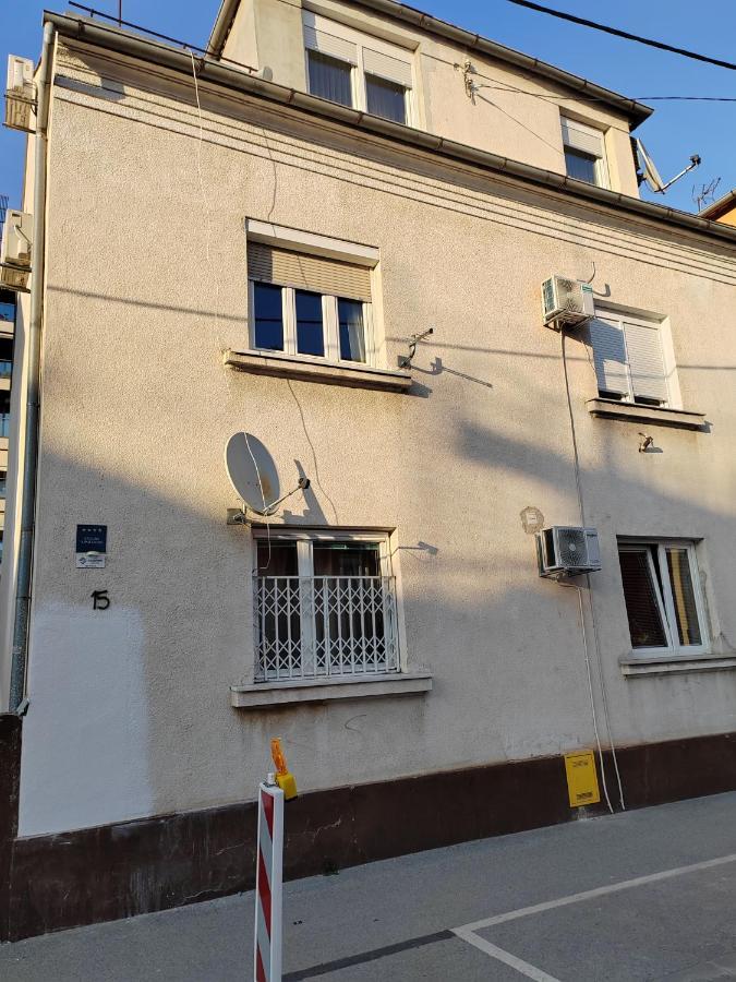 S15 Free Parking * Zagreb